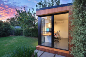 Smal scale backyard offices have the benefit of easy access to nature when good design decisions are made